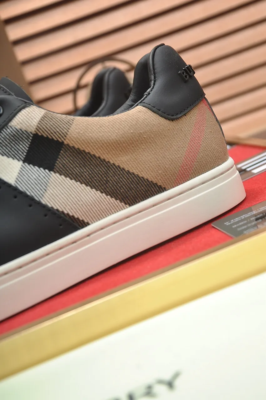 Men's shoes💰480💶[Burberry] (cowhide lining) classic low-top sneakers｜Imported cowhide with classic plaid fabric｜Cow leather lining｜Original outsole｜Fine workmanship and comfortable to wear Size: 38-44 (customized at 45)